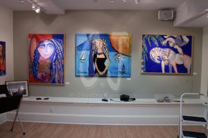 The main wall in the Robinson Gallery by Christina Jarmolinski