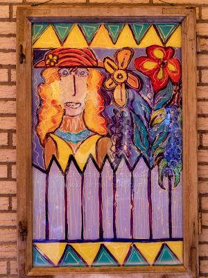 Uschi's-Garden-Girl-with-Hat-on-Glass