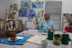 Rob de Koter exchanging views about art.